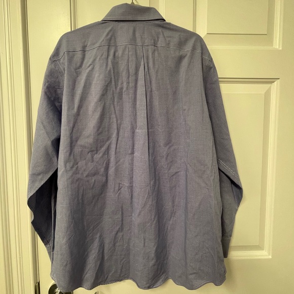 Excellent used condition men’s neck size 17 Lauren by Ralph Lauren dress shirt - Picture 4 of 5